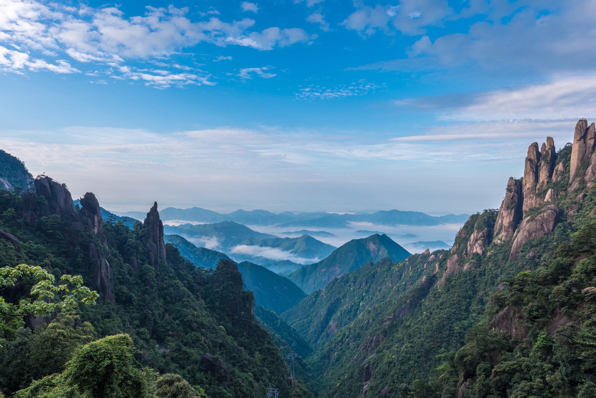 三清山之旅，章臣員工的歡樂(lè)之行